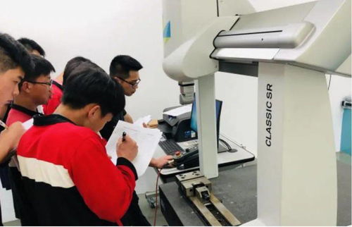 招生季丨智能制造 用“芯”控制，驅動智能裝備未來